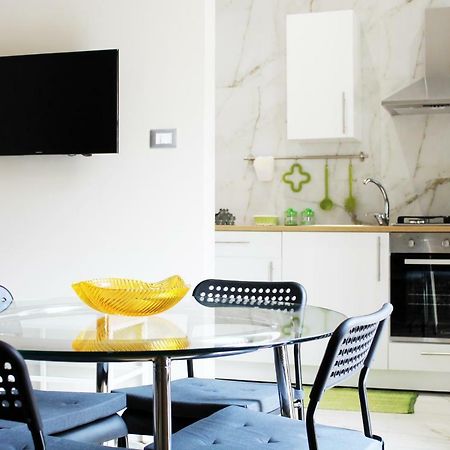 Casa Verdi, Confortevole Bilocale In Centro, 1° P Apartment Bagheria Bagian luar foto