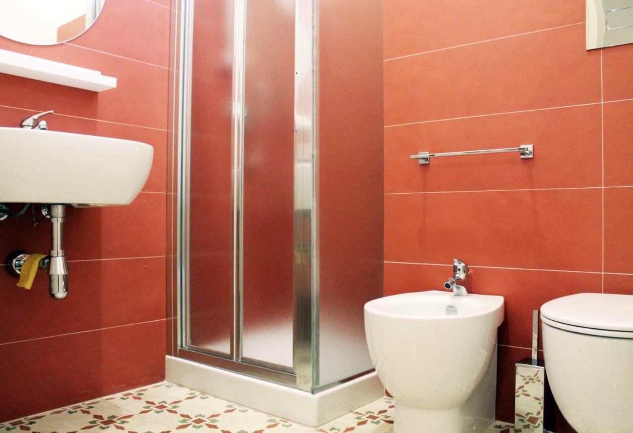 Casa Verdi, Confortevole Bilocale In Centro, 1° P Apartment Bagheria Bagian luar foto